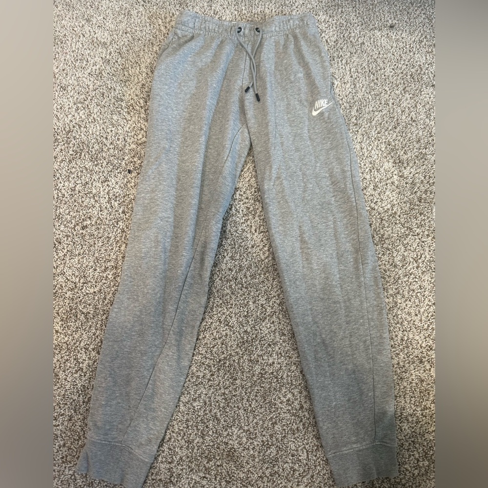 Nike Sweatpants grey